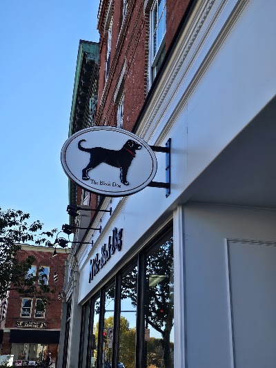 The Black Dog General Store - Plymouth