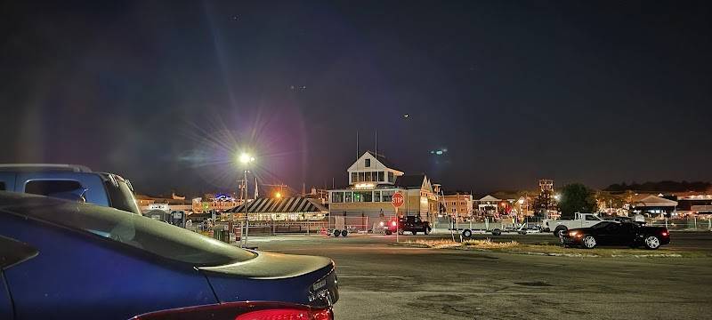 The Shoppes at Village Landing